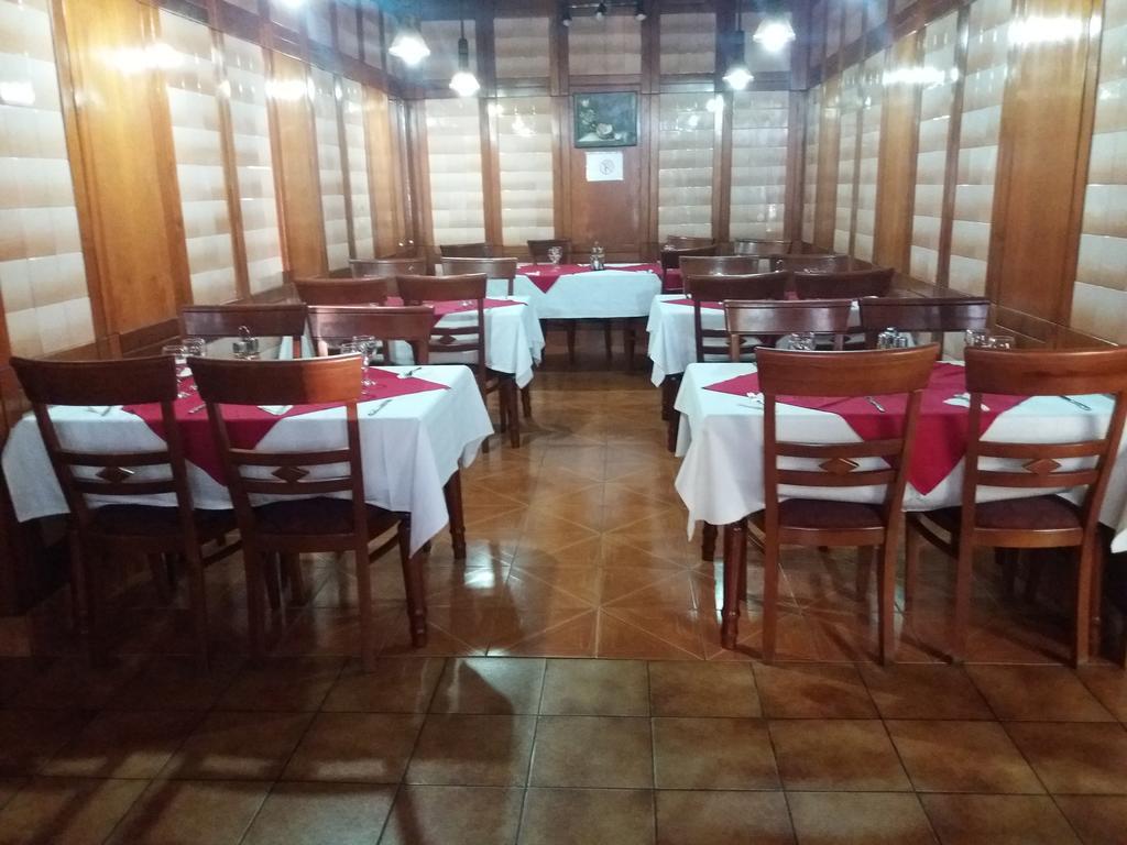 Hotel Tantzi Sinaia Luaran gambar